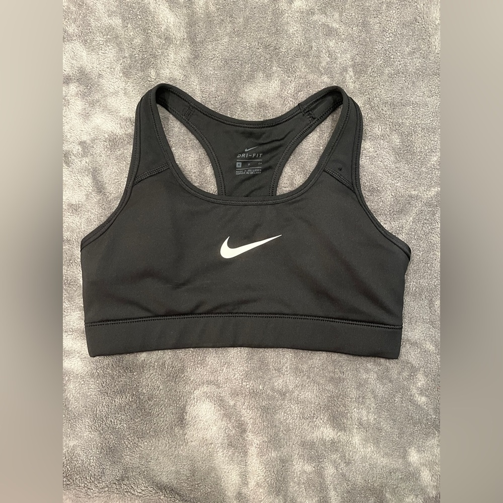 Nike sports bra, size small